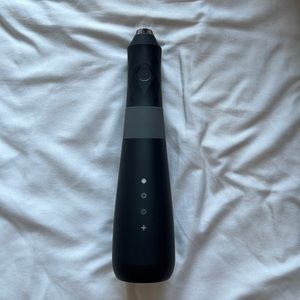 Burt’s Water flosser